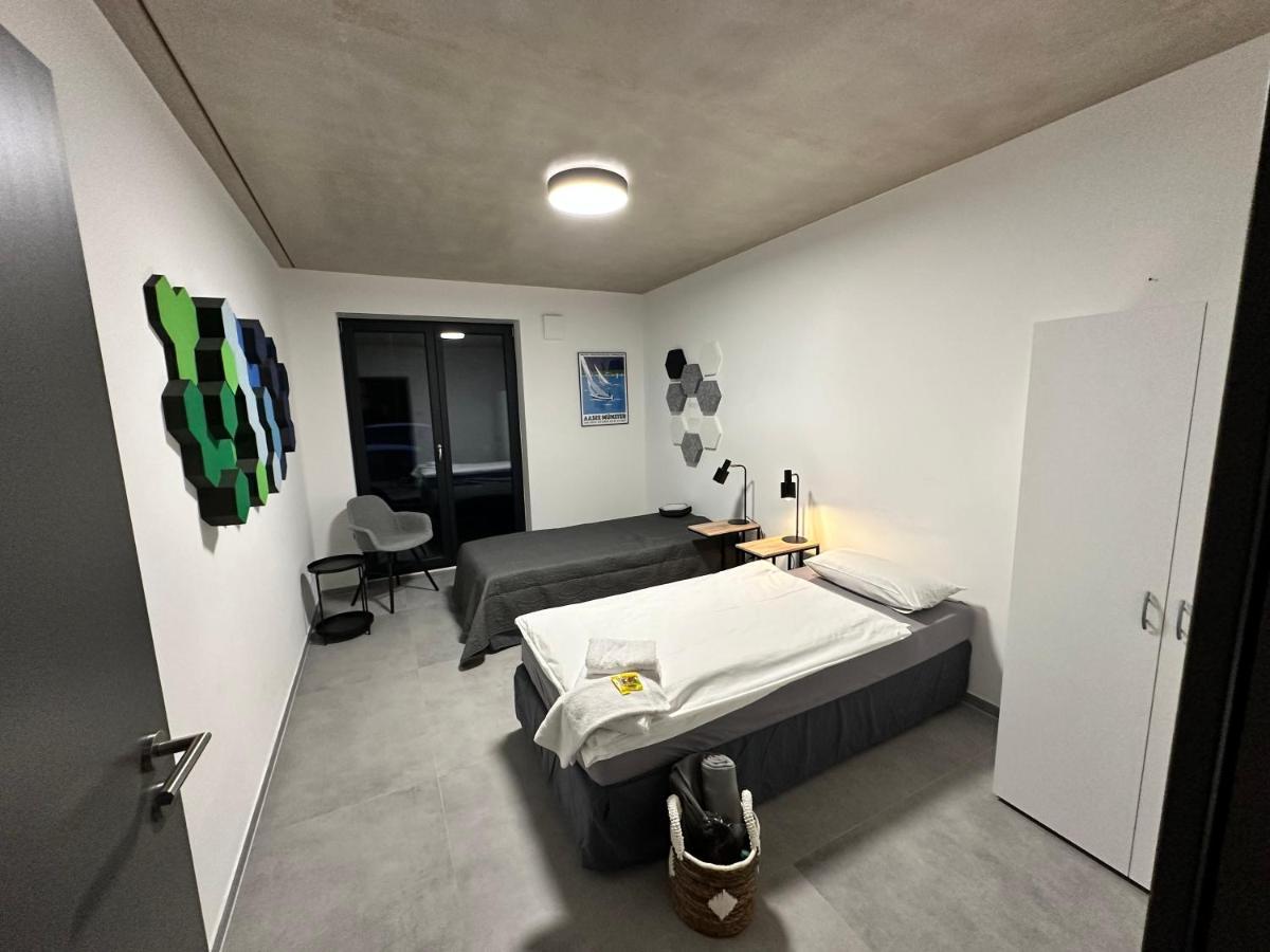 Luxurioeses Apartment Direkt Am Kanal 125 M² - Youpartments Munster  Exteriör bild