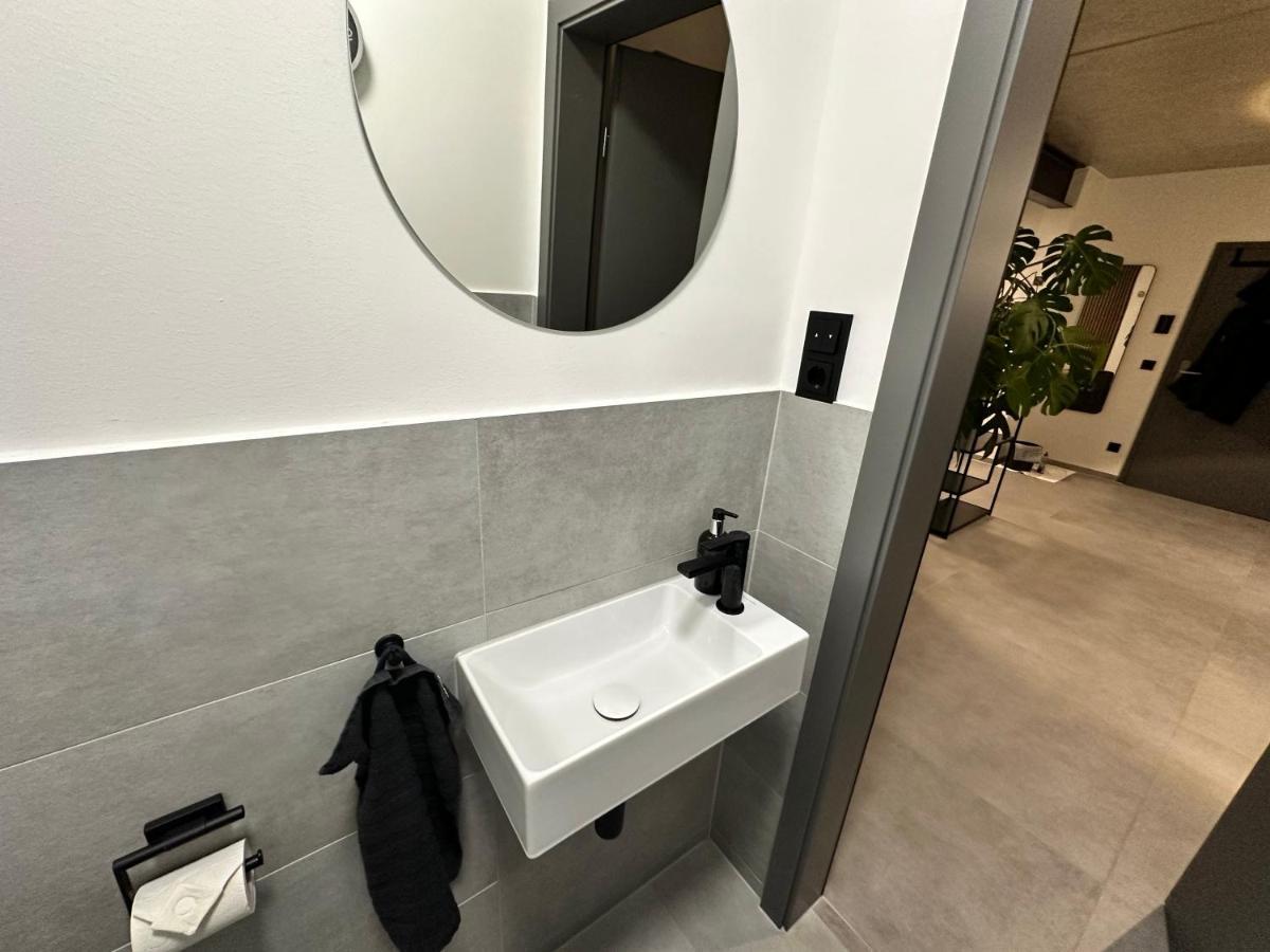 Luxurioeses Apartment Direkt Am Kanal 125 M² - Youpartments Munster  Exteriör bild