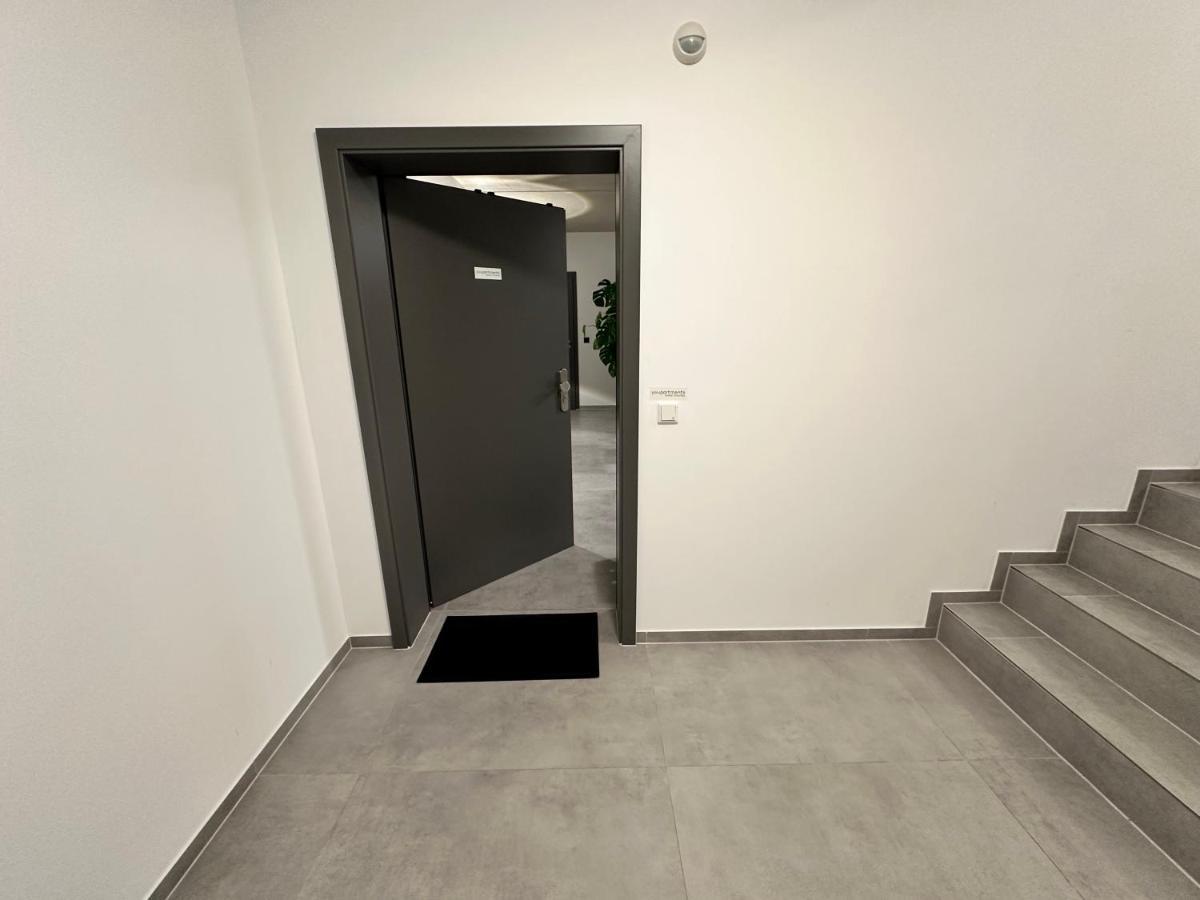 Luxurioeses Apartment Direkt Am Kanal 125 M² - Youpartments Munster  Exteriör bild